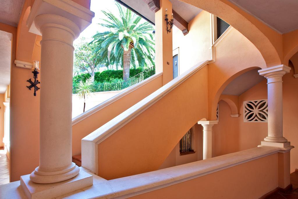 Hotel Punta Est Finale Ligure Zewnętrze zdjęcie