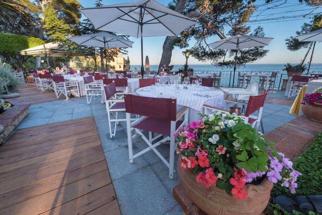 Hotel Punta Est Finale Ligure Zewnętrze zdjęcie